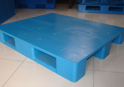 新時期下，托盤廠家當(dāng)順應(yīng)時代潮流，不斷推陳出新。